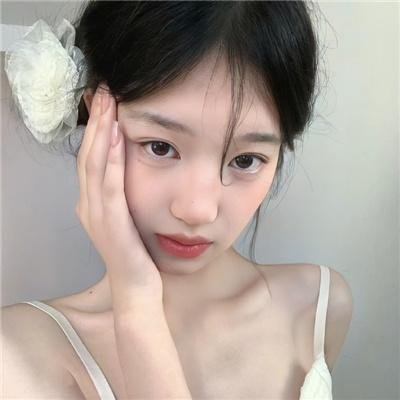 她的盛焰 高清封面